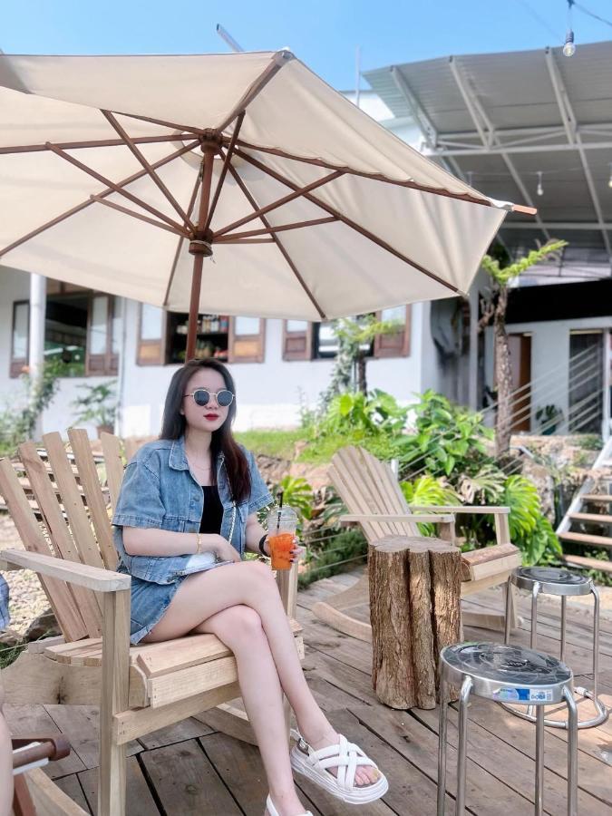 Retro Khe Sanh Aparthotel Lao Bao Exteriör bild